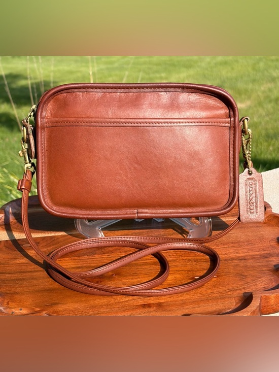 Coach Handbags - Vintage COACH Carnival Crossbody Saddle Brown Leather 9925
